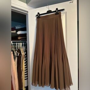 ARITZIA Wilfred twirl skirt